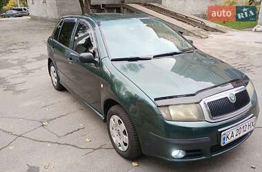Хэтчбек Skoda Fabia 2006 в Киеве