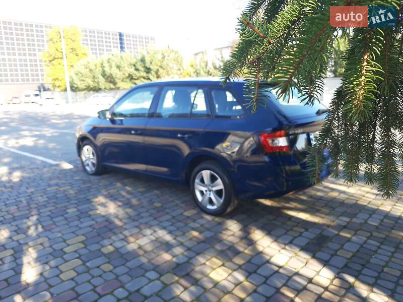 Универсал Skoda Fabia 2018 в Луцке