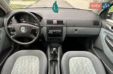 Универсал Skoda Fabia 2001 в 