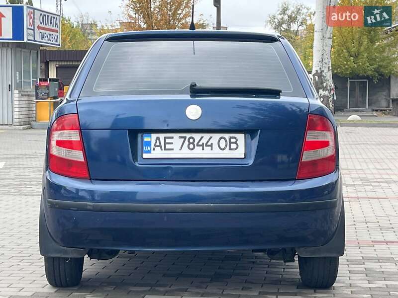 Хэтчбек Skoda Fabia 2007 в Днепре
