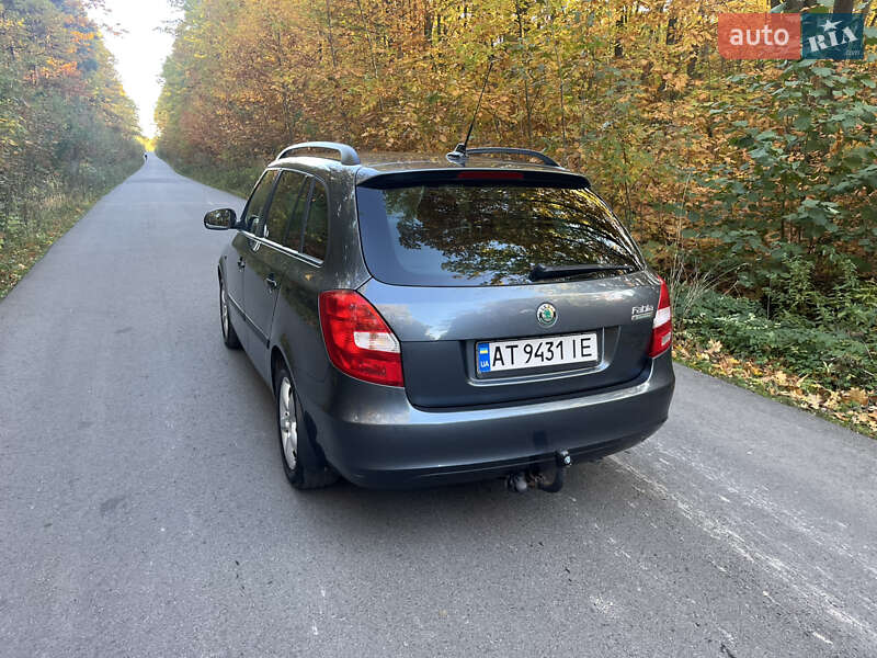 Универсал Skoda Fabia 2010 в Калуше