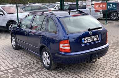 Хэтчбек Skoda Fabia 2006 в  фото 20 Хэтчбек Skoda Fabia 2006 в