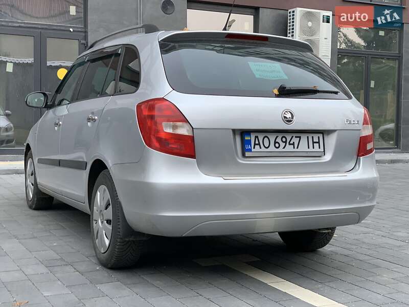 Универсал Skoda Fabia 2010 в Сваляве фото 12 Универсал Skoda Fabia 2010 в Сваляве