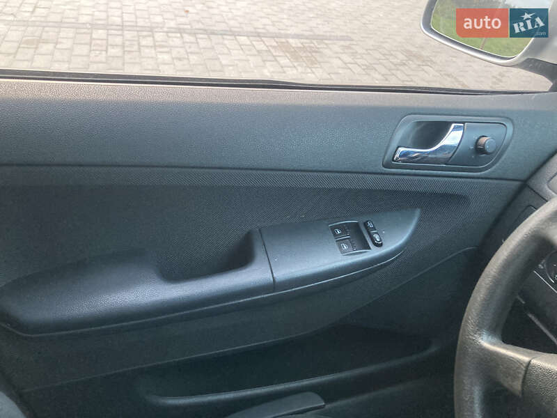 Універсал Skoda Fabia 2003 в Львові