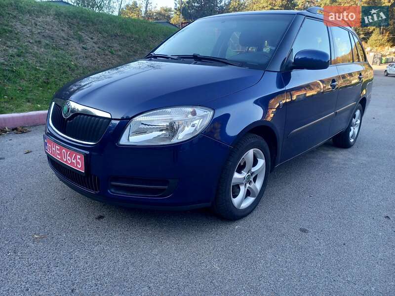 Універсал Skoda Fabia 2009 в Львові