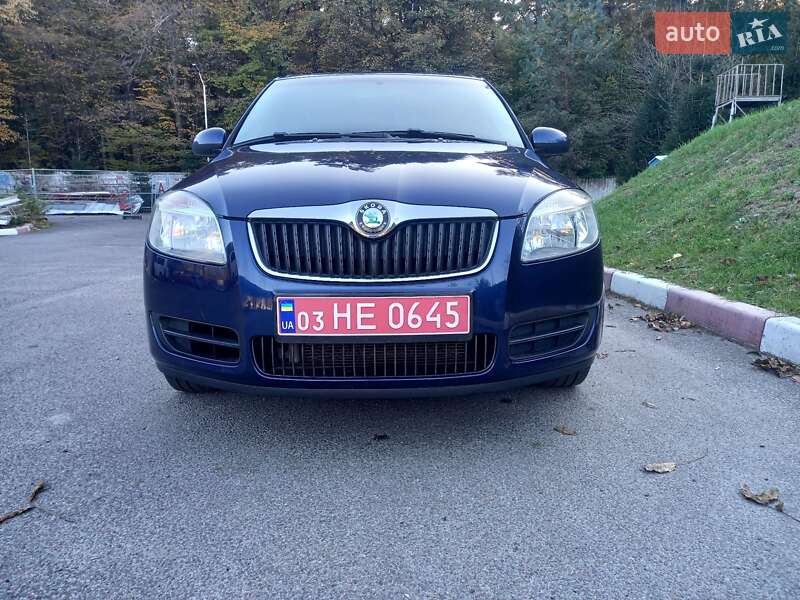 Універсал Skoda Fabia 2009 в Львові