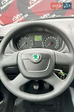 Універсал Skoda Fabia 2012 в  фото 17 Універсал Skoda Fabia 2012 в