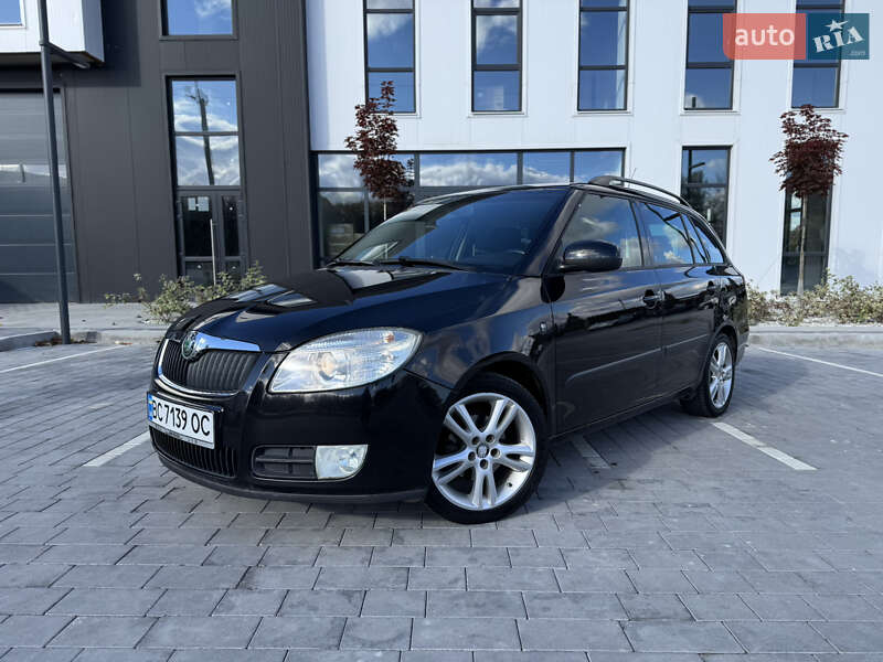 Универсал Skoda Fabia 2008 в Городке