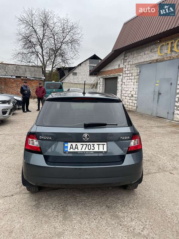 Хэтчбек Skoda Fabia 2015 в Чернигове фото 6 Хэтчбек Skoda Fabia 2015 в Чернигове