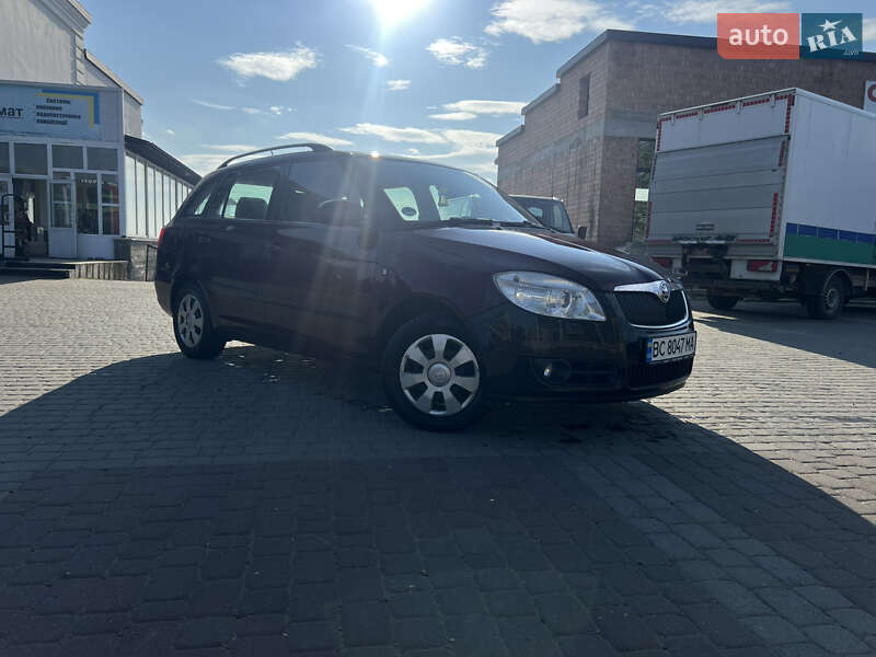 Універсал Skoda Fabia 2009 в Львові фото 3 Універсал Skoda Fabia 2009 в Львові