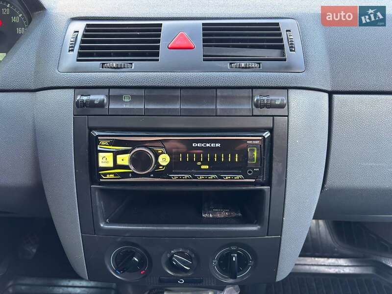 Хетчбек Skoda Fabia 2002 в Кривому Розі фото 14 Хетчбек Skoda Fabia 2002 в Кривому Розі