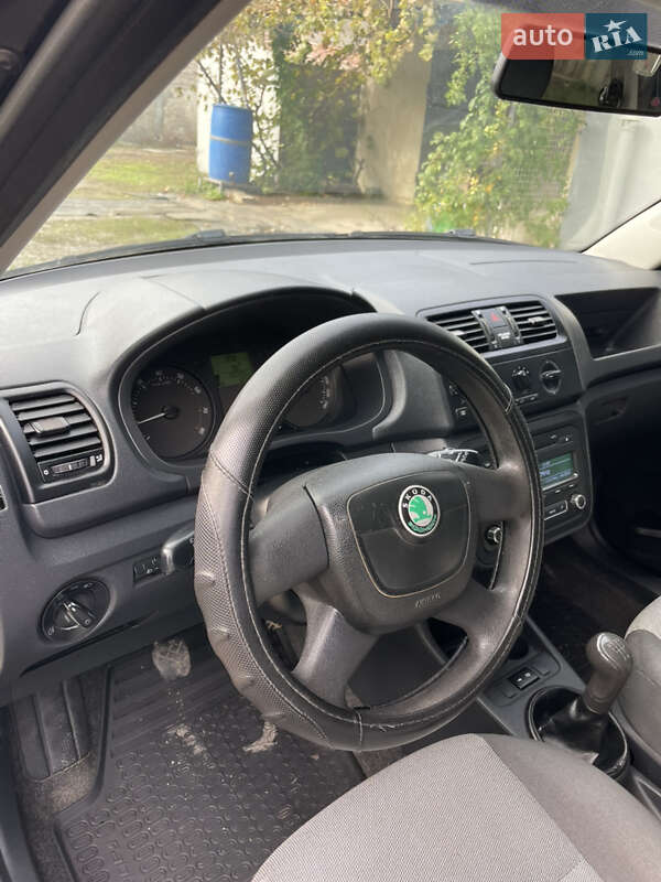 Хэтчбек Skoda Fabia 2011 в Желтых Водах фото 25 Хэтчбек Skoda Fabia 2011 в Желтых Водах