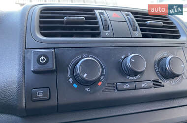 Универсал Skoda Fabia 2009 в  фото 21 Универсал Skoda Fabia 2009 в