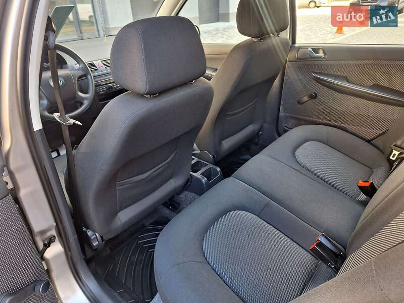 Универсал Skoda Fabia 2006 в Ивано-Франковске