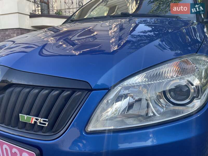 Хэтчбек Skoda Fabia 2011 в Золочеве