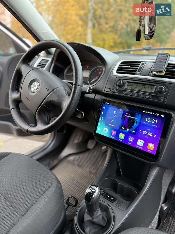 Универсал Skoda Fabia 2008 в Полтаве