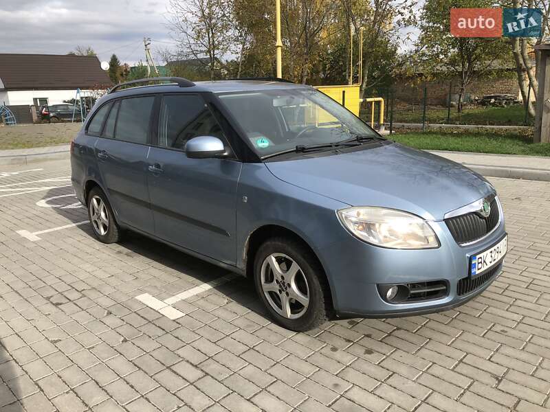 Універсал Skoda Fabia 2008 в Дубні