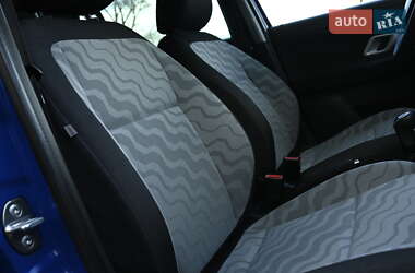 Універсал Skoda Fabia 2009 в  фото 35 Універсал Skoda Fabia 2009 в