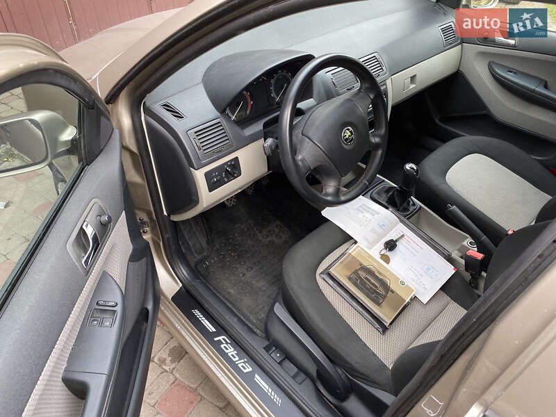 Універсал Skoda Fabia 2005 в Рівному фото 9 Універсал Skoda Fabia 2005 в Рівному