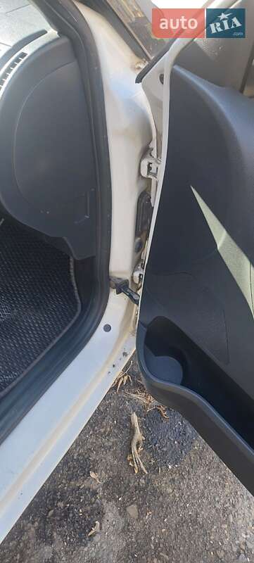 Хетчбек Skoda Fabia 2011 в Львові