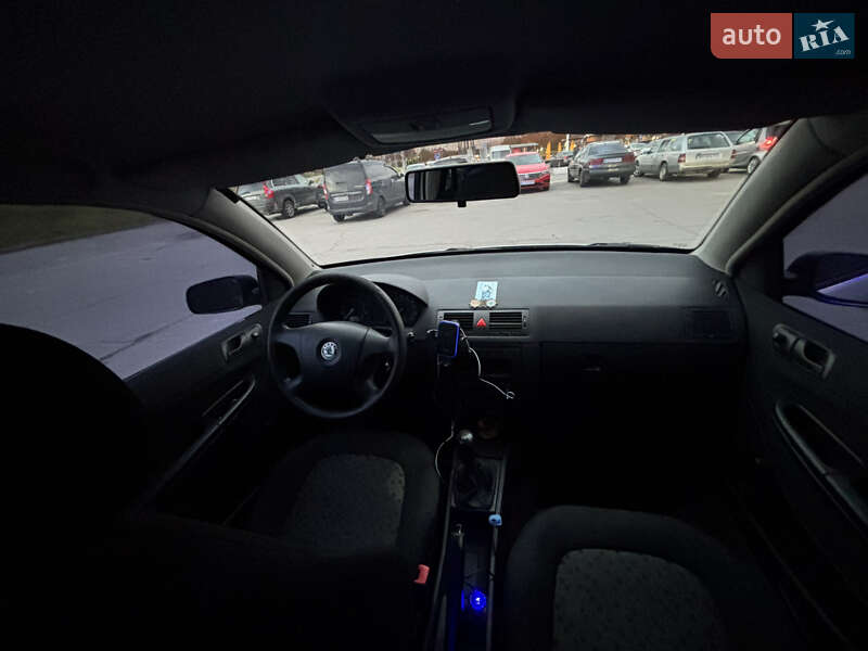 Хетчбек Skoda Fabia 2006 в Львові фото 7 Хетчбек Skoda Fabia 2006 в Львові