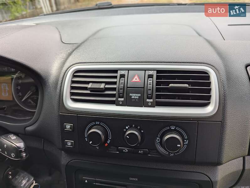 Универсал Skoda Fabia 2008 в Ровно