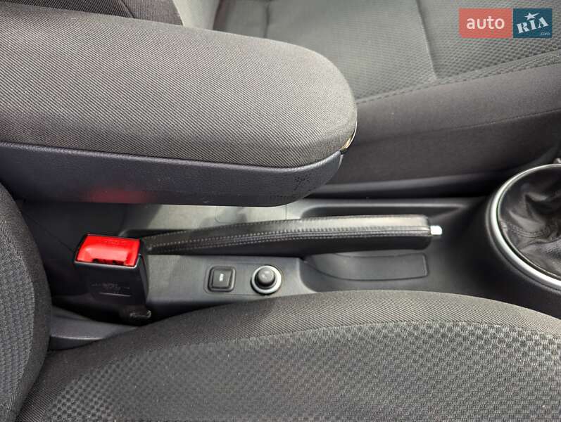 Универсал Skoda Fabia 2008 в Ровно