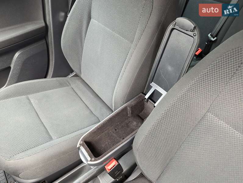 Универсал Skoda Fabia 2008 в Ровно