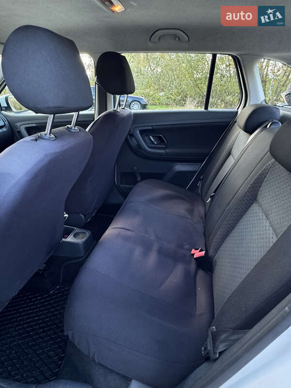 Универсал Skoda Fabia 2010 в Львове фото 11 Универсал Skoda Fabia 2010 в Львове