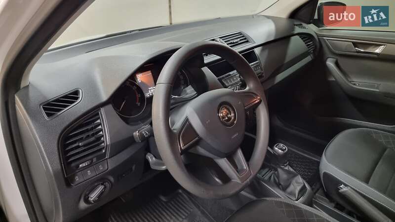 Хетчбек Skoda Fabia 2020 в Києві фото 10 Хетчбек Skoda Fabia 2020 в Києві