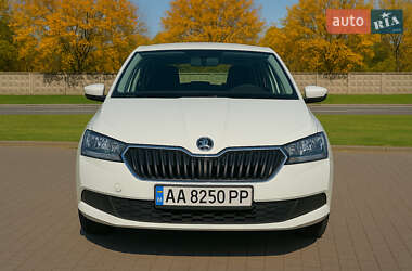 Хэтчбек Skoda Fabia 2019 в Киеве Хэтчбек Skoda Fabia 2019 в Киеве