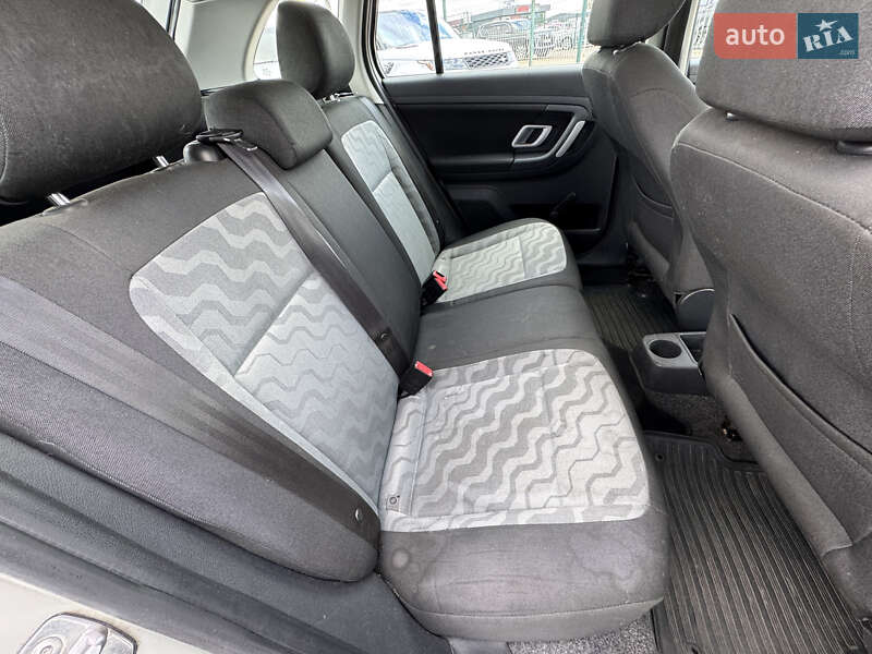 Универсал Skoda Fabia 2008 в Киеве фото 33 Универсал Skoda Fabia 2008 в Киеве