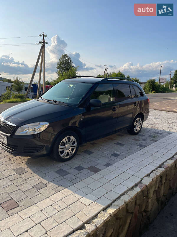 Универсал Skoda Fabia 2011 в Долине фото 2 Универсал Skoda Fabia 2011 в Долине