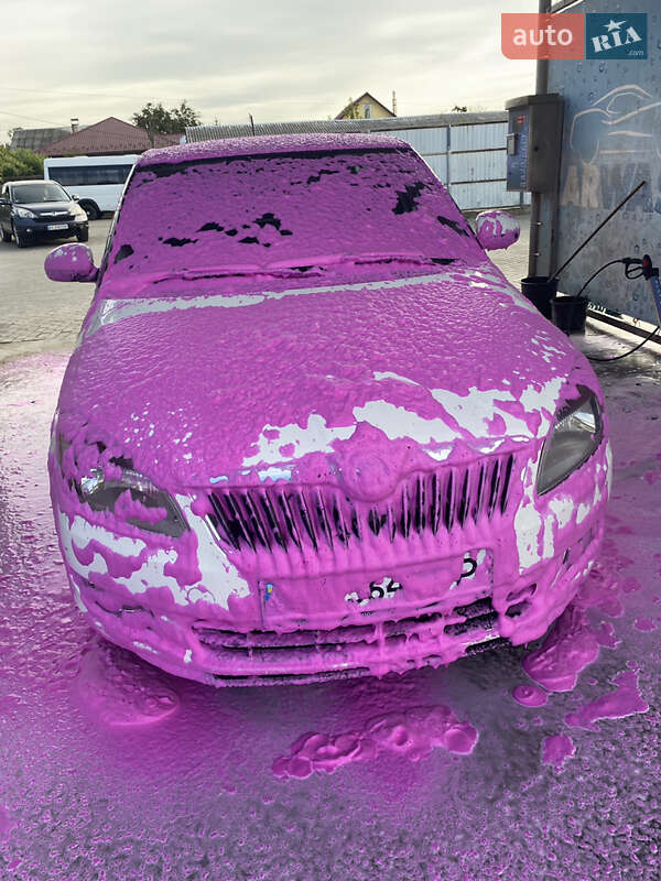 Хэтчбек Skoda Fabia 2014 в Малине фото 5 Хэтчбек Skoda Fabia 2014 в Малине