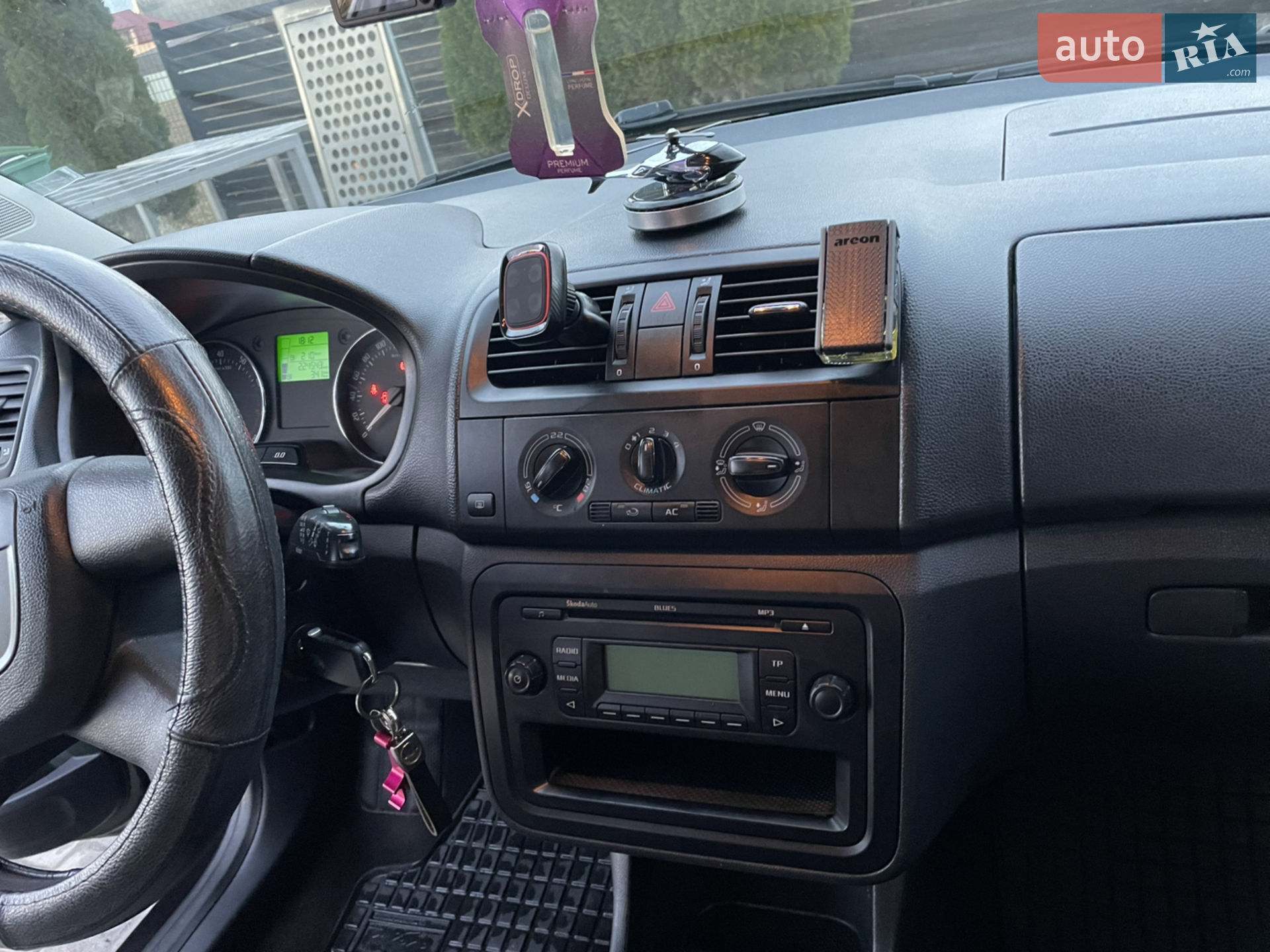 2010 Skoda Fabia - мініатюра 8