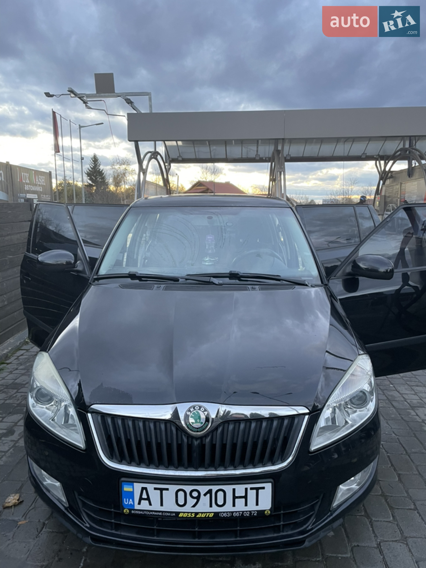 2010 Skoda Fabia - мініатюра 28