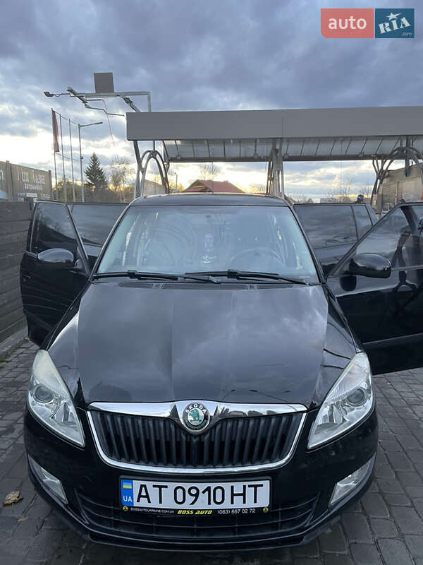 Хэтчбек Skoda Fabia 2010 в Ивано-Франковске