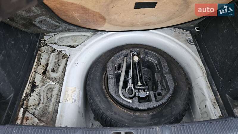 Хэтчбек Skoda Fabia 2013 в Киеве фото 14 Хэтчбек Skoda Fabia 2013 в Киеве