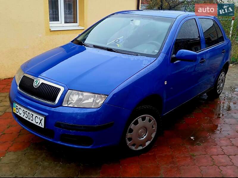 Хэтчбек Skoda Fabia 2006 в Луцке фото Хэтчбек Skoda Fabia 2006 в Луцке