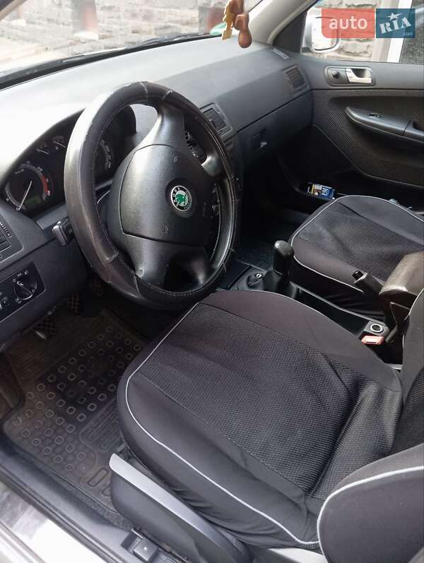 Универсал Skoda Fabia 2007 в Каменском фото 7 Универсал Skoda Fabia 2007 в Каменском