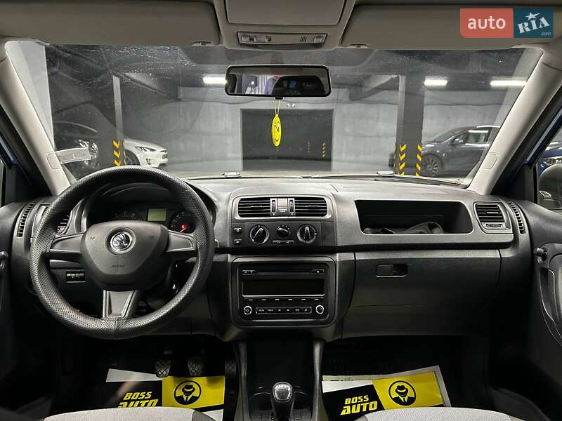 Хетчбек Skoda Fabia 2014 в Чернівцях фото 11 Хетчбек Skoda Fabia 2014 в Чернівцях