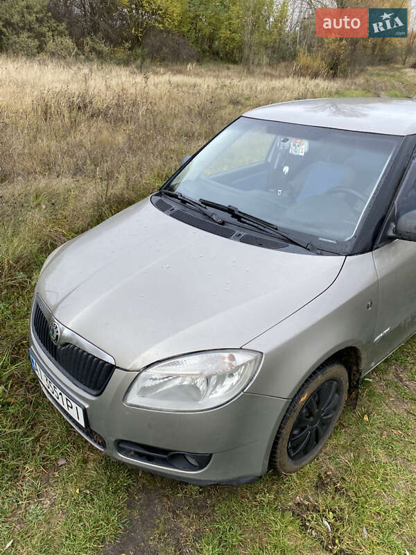 Хэтчбек Skoda Fabia 2007 в Барышевке фото 3 Хэтчбек Skoda Fabia 2007 в Барышевке