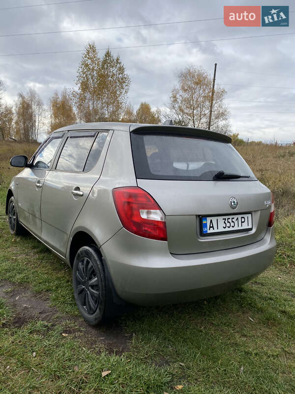 Хэтчбек Skoda Fabia 2007 в Барышевке фото 9 Хэтчбек Skoda Fabia 2007 в Барышевке