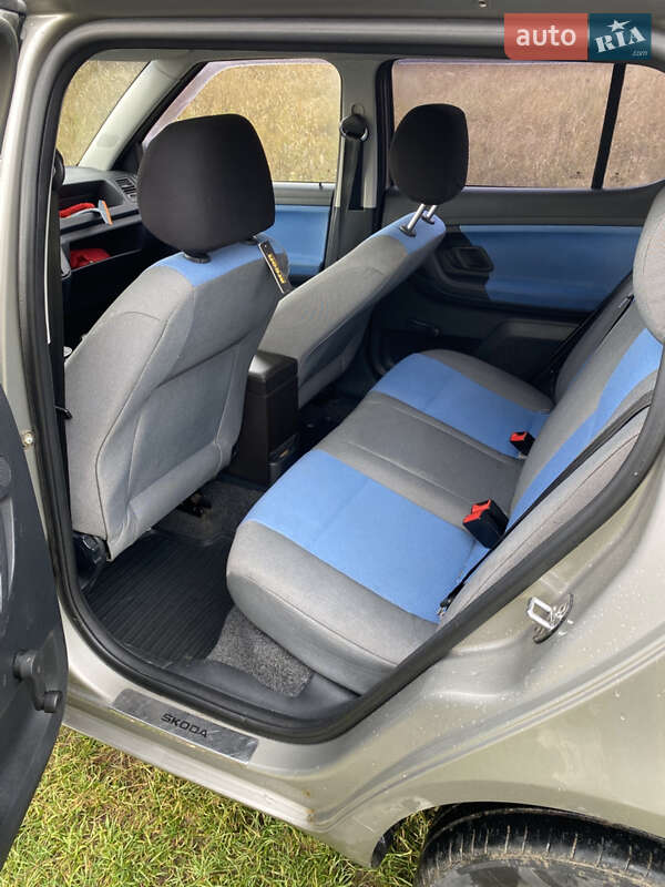 Хэтчбек Skoda Fabia 2007 в Барышевке фото 19 Хэтчбек Skoda Fabia 2007 в Барышевке