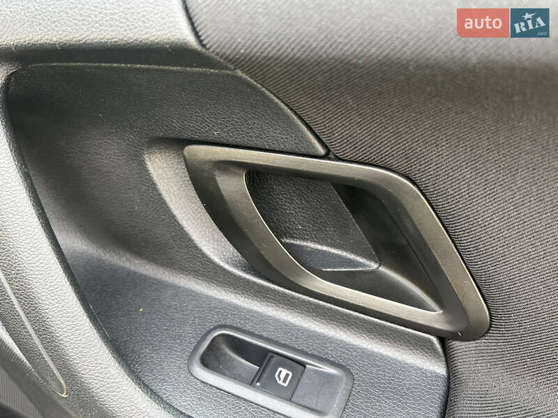 Універсал Skoda Fabia 2010 в Луцьку фото 98 Універсал Skoda Fabia 2010 в Луцьку