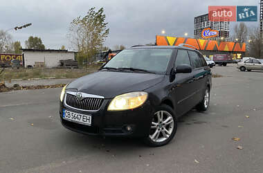 Универсал Skoda Fabia 2008 в Киеве
