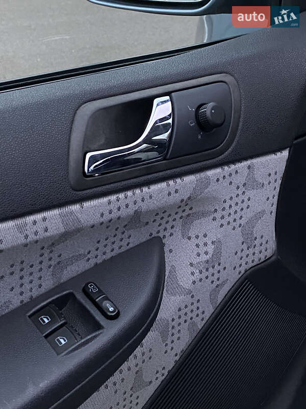 Універсал Skoda Fabia 2003 в Києві фото 27 Універсал Skoda Fabia 2003 в Києві