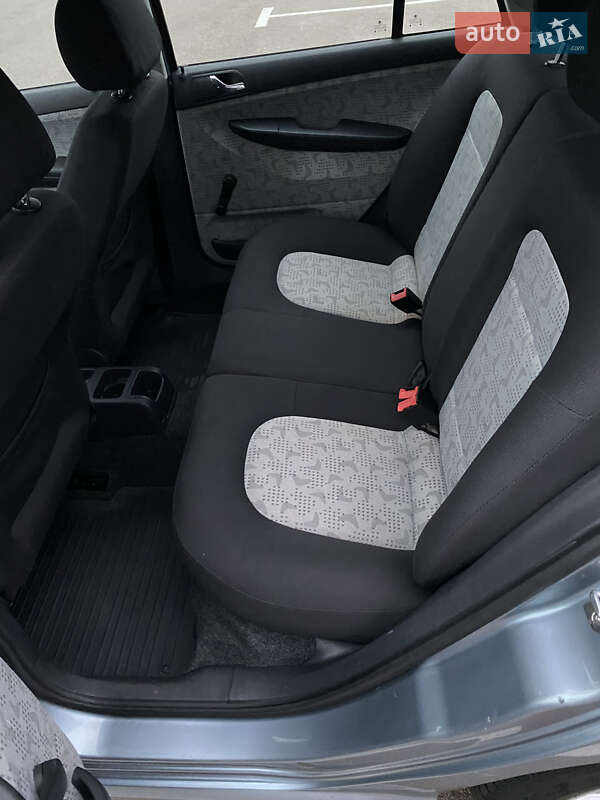 Універсал Skoda Fabia 2003 в Києві фото 32 Універсал Skoda Fabia 2003 в Києві