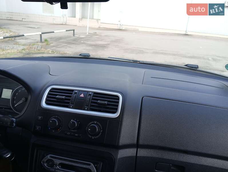 Універсал Skoda Fabia 2009 в Чернігові фото 31 Універсал Skoda Fabia 2009 в Чернігові