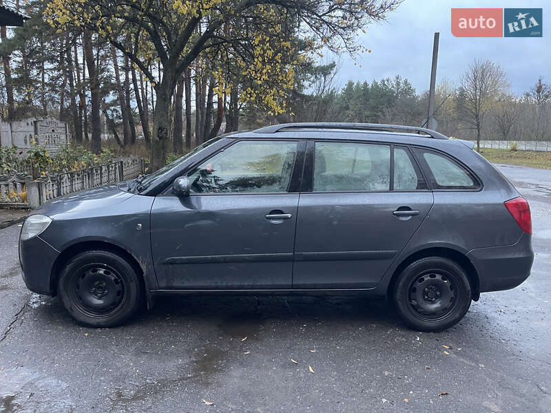 Универсал Skoda Fabia 2008 в Киеве фото 4 Универсал Skoda Fabia 2008 в Киеве